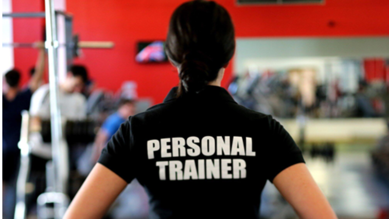 How to Choose the Right Personal Trainer for Older People