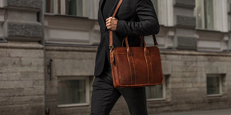 The Importance of Premium Materials in Men’s Briefcase Bags