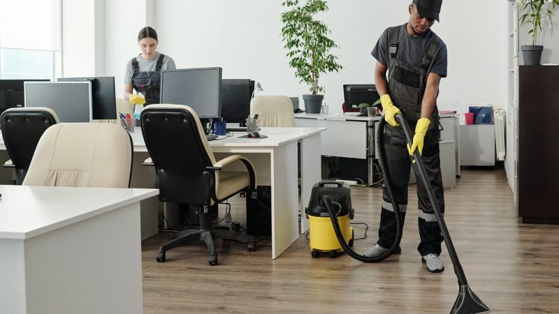 Boost Productivity with Top Office Cleaning Dublin Tips