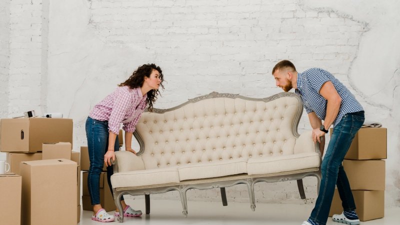 Tips for Moving Heavy Furniture Safely and Efficiently