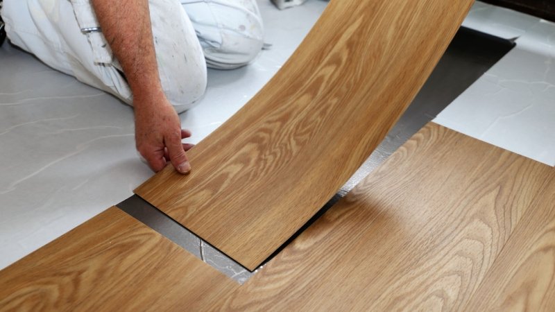 Why Vinyl Flooring is Ideal for Residential and Commercial Properties