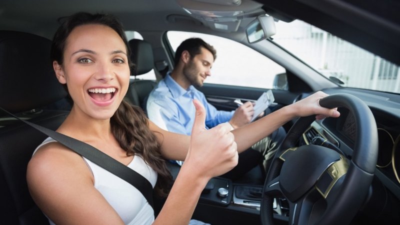 4 Reasons Why Adult Driving Classes Are Essential for New Drivers