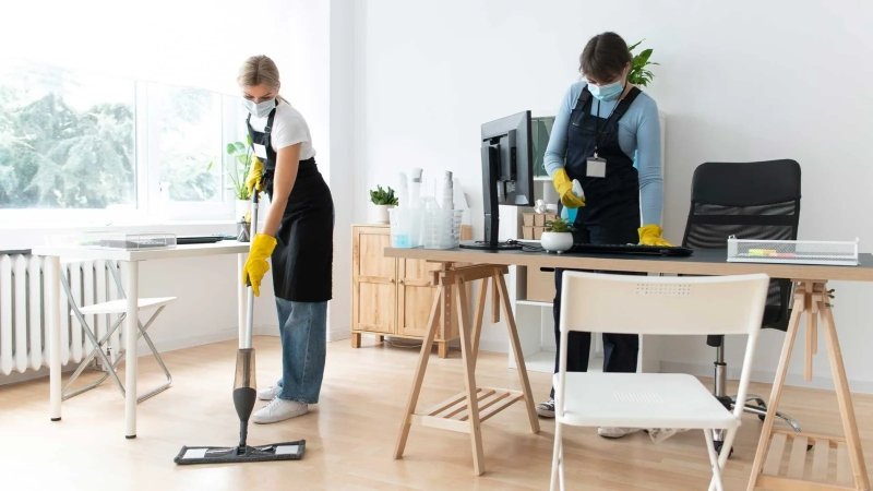 The Benefits of Recurring Cleaning Services for Busy Working Parents